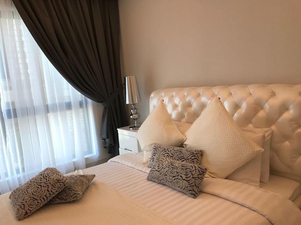 Alamaken Residence Manama Ngoại thất bức ảnh